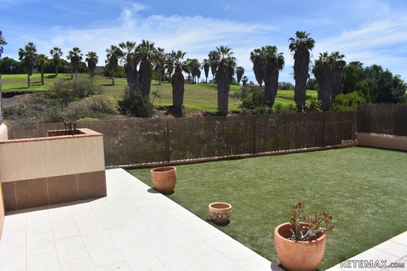 Apartment in Palm Ridge - AMG00443
