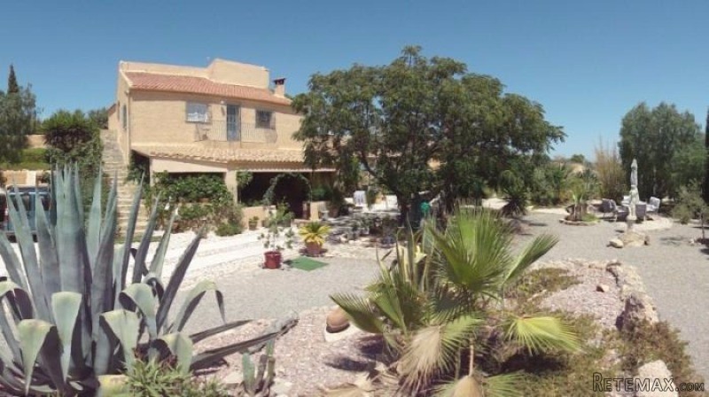 Country House For Sale La Canalosa - 2