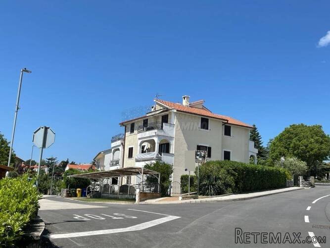 Apartman s prekrasnim pogledom! Grad Krk! - 2
