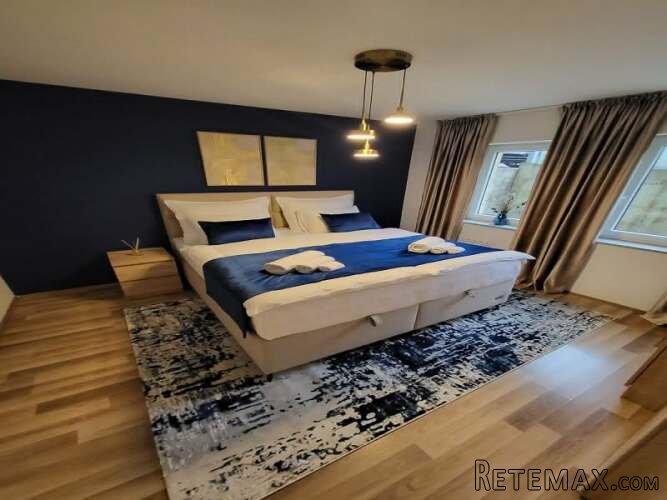 LUXUZNO OPREMLJEN TROSOBNI APARTMAN CAZIN NAJAM STAN NA DAN