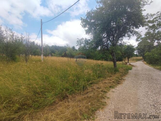 Ogulin-Gornje Dubrave,građevinski teren 812 m2 - 2