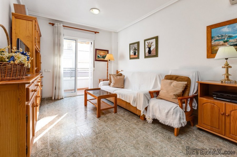 Apartamento a tan sólo 500 metros de la Playa del Cura.. - 3