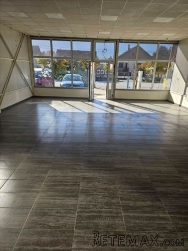 Izdaje se lokal na bulevaru u Sremskoj Mitrovici - 3