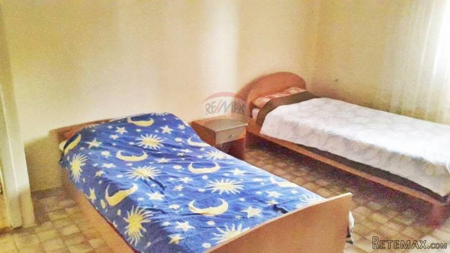 NOVA VAS-Kuća u centru sa dvorištem - 4