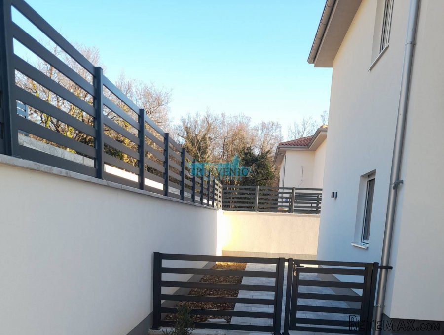 JEDINSTVENA PRILIKA-CRIKVENIČKO ZALEĐE, NOVOGRADNJA 54M2 + 6..