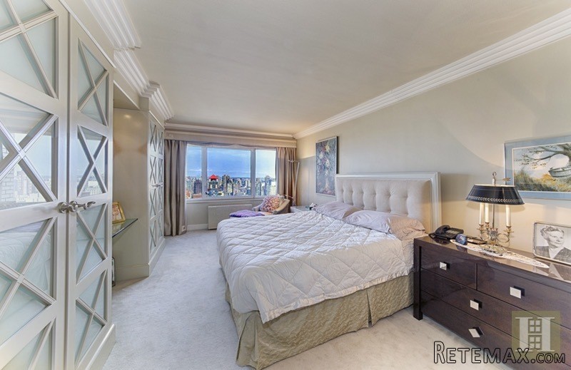 2 bedroom Apartment For Sale: 303 EAST.. - 2