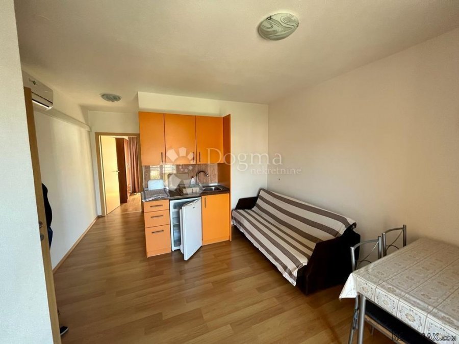 BILICE (ŠIBENIK) –APARTMANSKA KUĆA 100 M OD MORA - 9