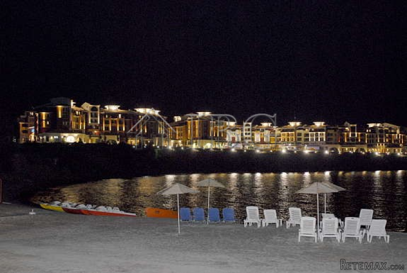 Spacious 1-bedroom Apartment with.. - 2