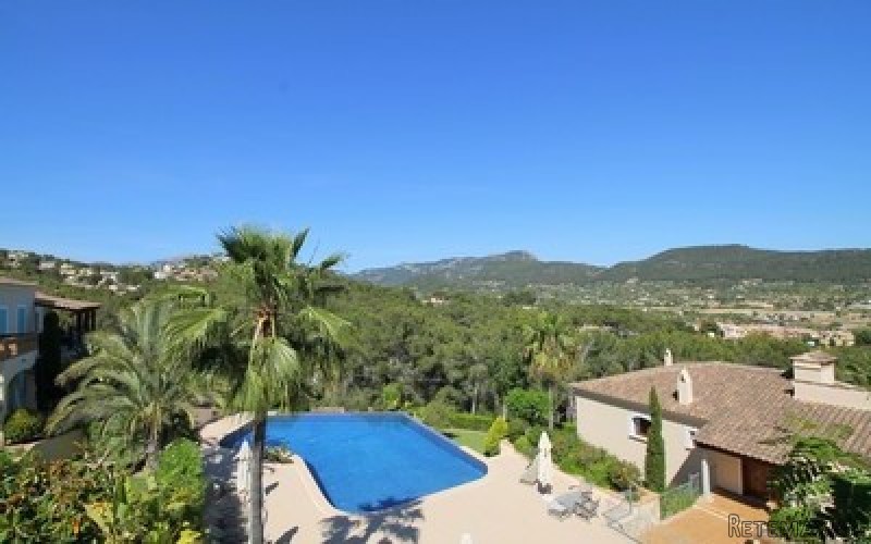 3 bedroom bank foreclosure penthouse..