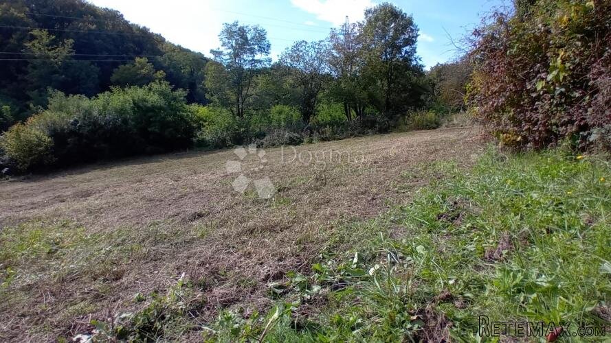 Ekskluzivna prodaja! Građevinsko zemljište u Markuševcu, pri - 2