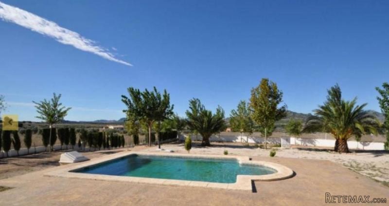 3 bedroom Villa in Sax (Ref. PV4050) - 2