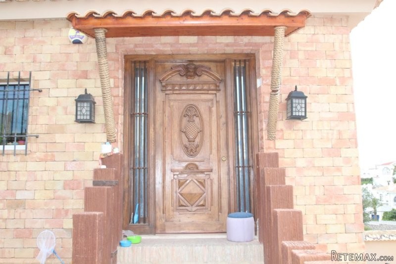 4 Bedrooms - Villa - Alicante - For Sale - 2