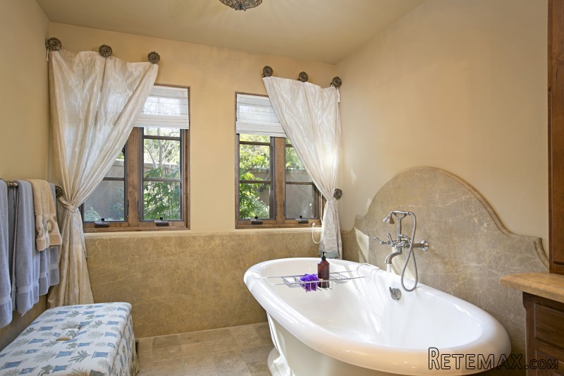 6101 Camino Selva - 2