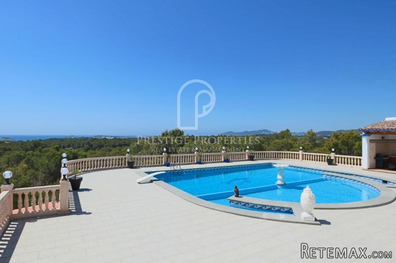 Large villa with sea views near Cala.. - 2
