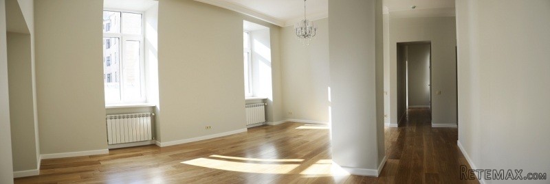 Sunny Apartment In Riga Center