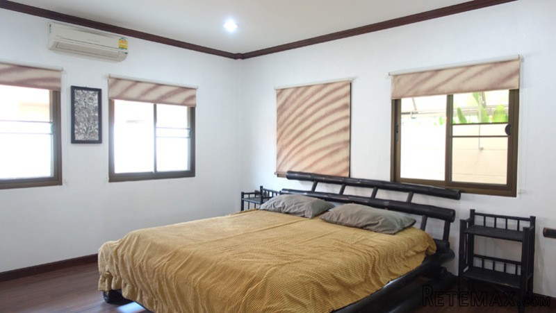 Baan Balina 2: Generous 3 plus bedroom.. - 2