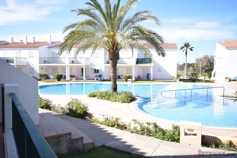 2 Bedrooms Apartment For Sale