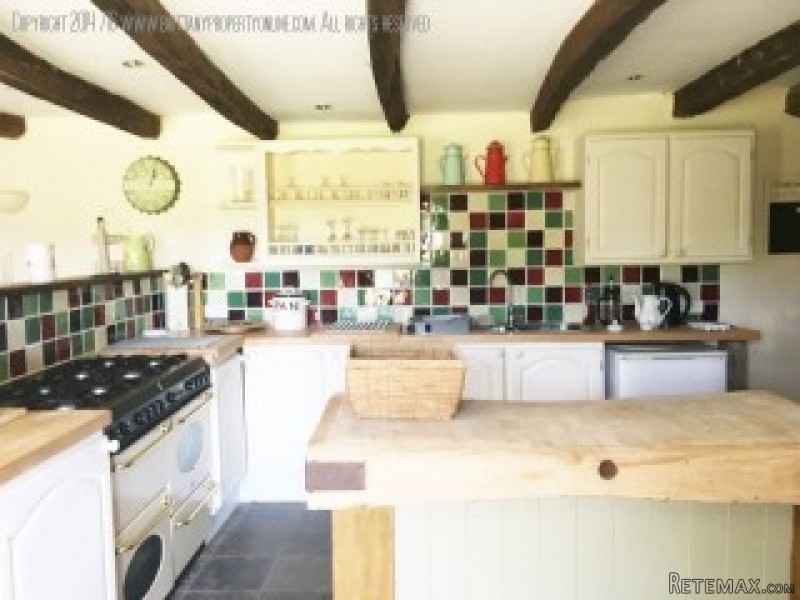Reduced! Character, detached 4 bed.. - 2