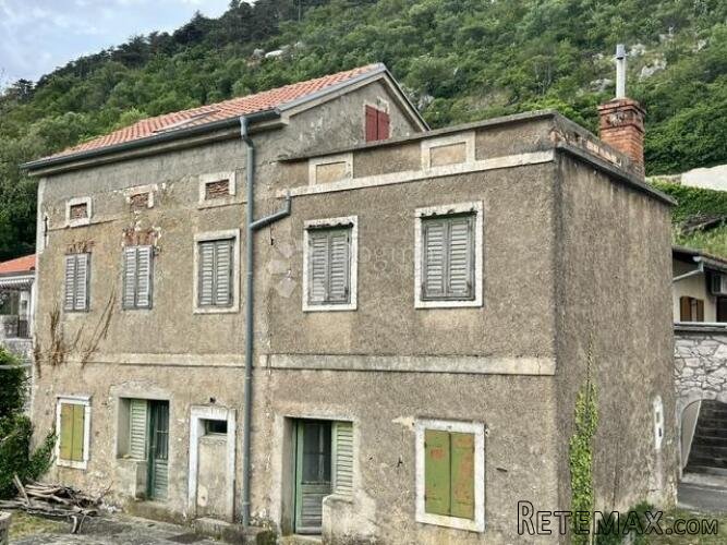 Tradicionalna starinska kuća s panoramskim pogledom-rijetka
