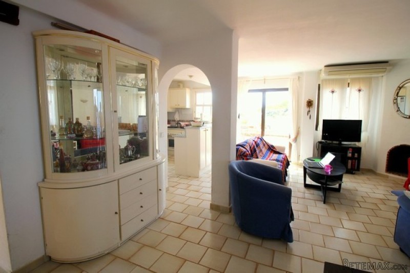 Penthouse with private access to the.. - 2