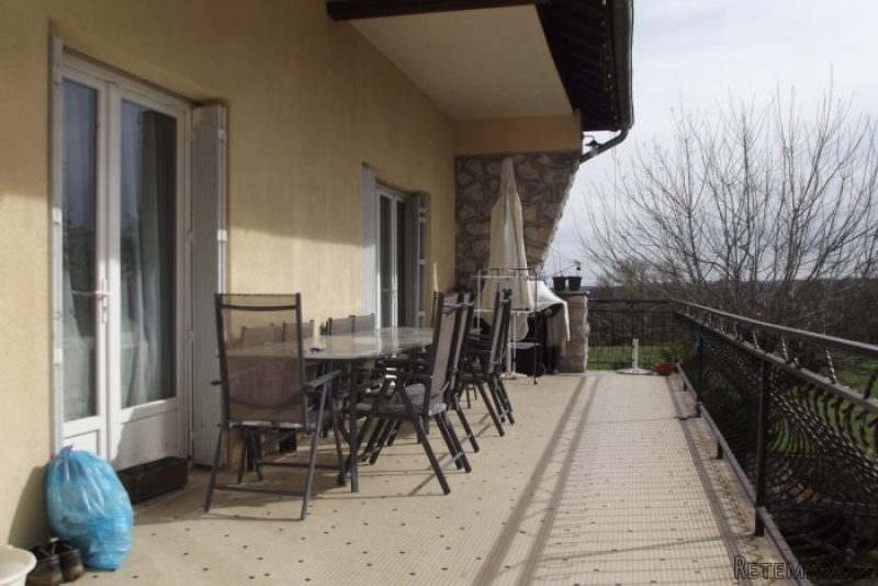 3 Bedrooms - House - Midi-Pyrenees -..