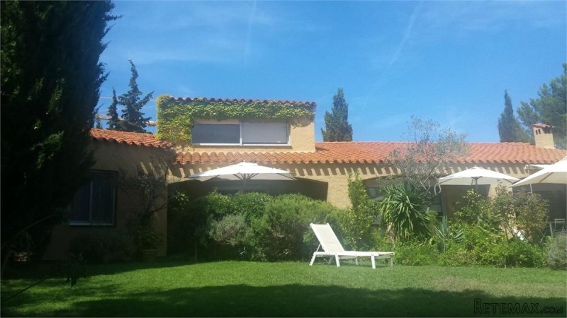 Superb Villa With Landscaped Garden And..