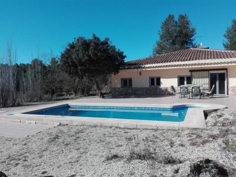 Villa in Area otros Alcoy (Ref. PV17048) - 2