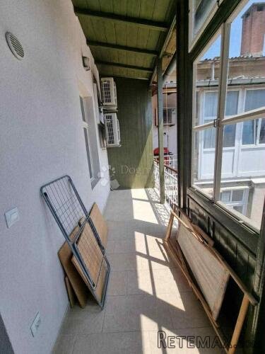 Kompletno renoviran stan u samom centru Pule – 93 m² s teras - 3