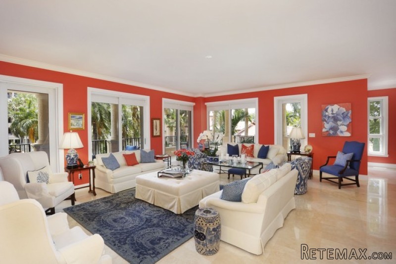 3 bedroom Flat For Sale: 13637 Deering..