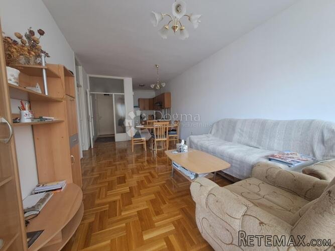 Stan na Trešnjevci s podzemnom garažom