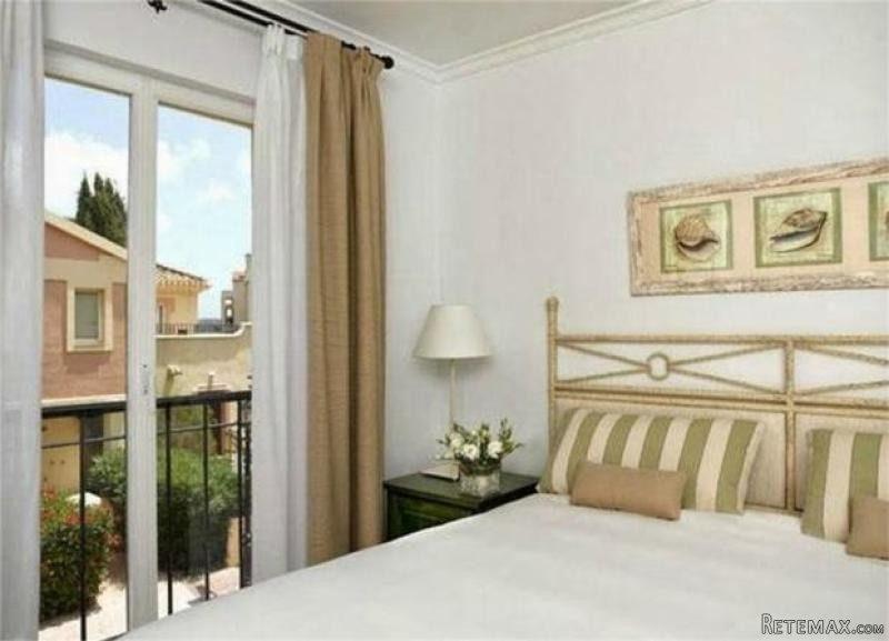 studio apartment for sale - 2