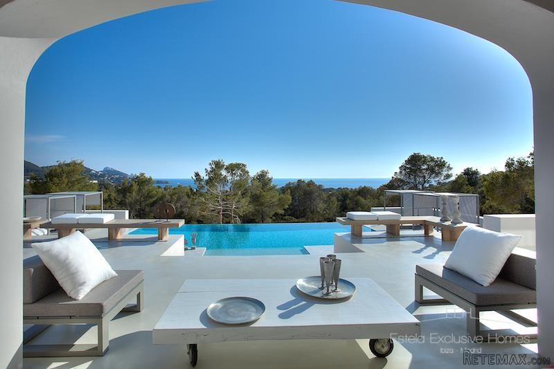 7 bedroom Villa For Sale: CALA TARIDA..
