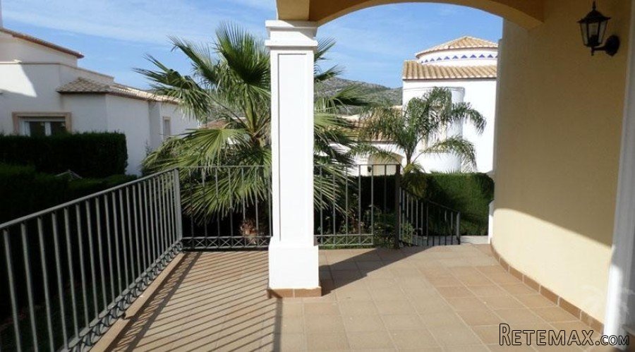 Detached property on two floors amid the peaceful.. - 3
