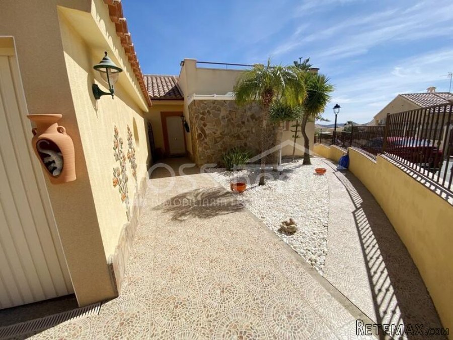NEW & EXCLUSIVE LISTING TO VOSS HOMES - A stunning.. - 13