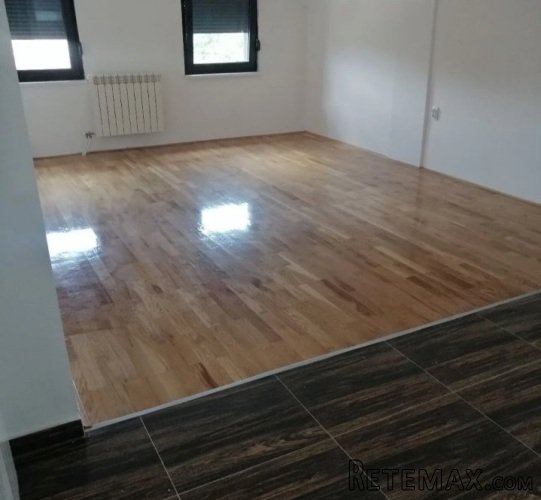 Prodajem stan u Pancevu 90m2