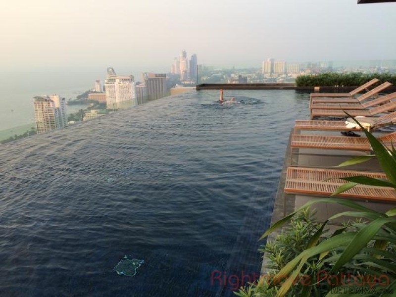 1 Bedroom Condo for sale in Central..