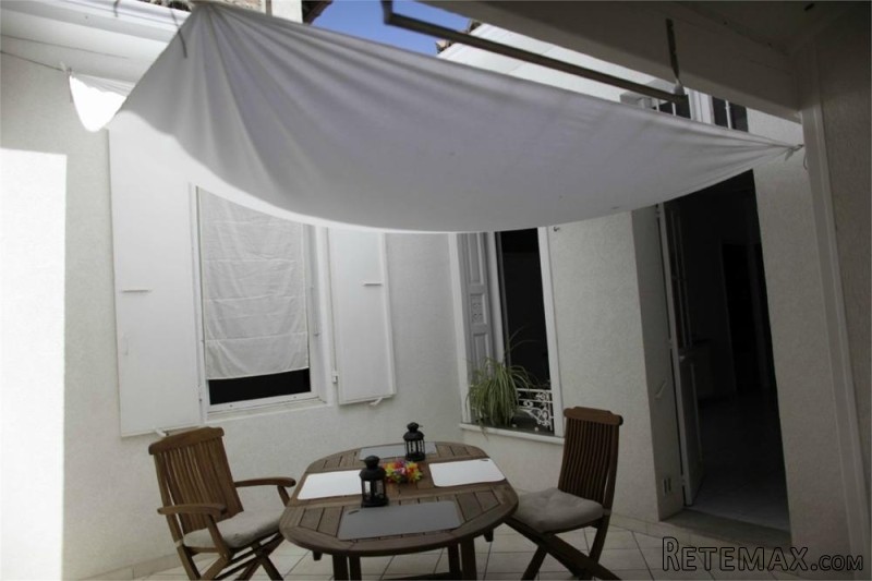 Beautiful Townhouse With Patio And..