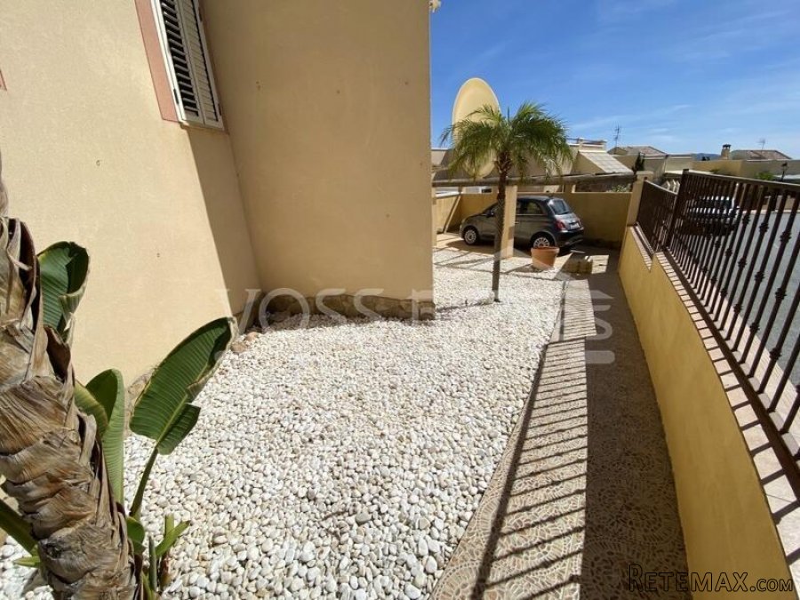 NEW & EXCLUSIVE LISTING TO VOSS HOMES - A stunning.. - 15