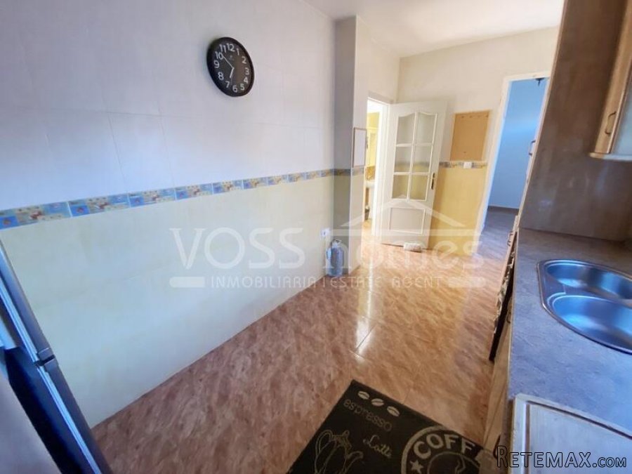 EXCLUSIVE LISTING TO VOSS HOMES - Large, bright & airey.. - 16