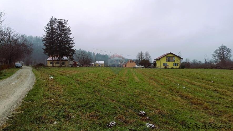 Karlovac,Skakavac-građevinsko zemljište 7 189 m2