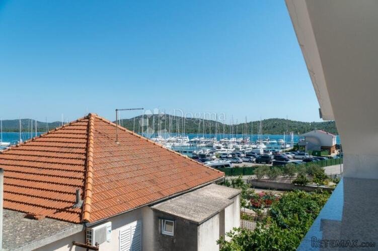 PIROVAC apartmanska kuća blizu mora - 2