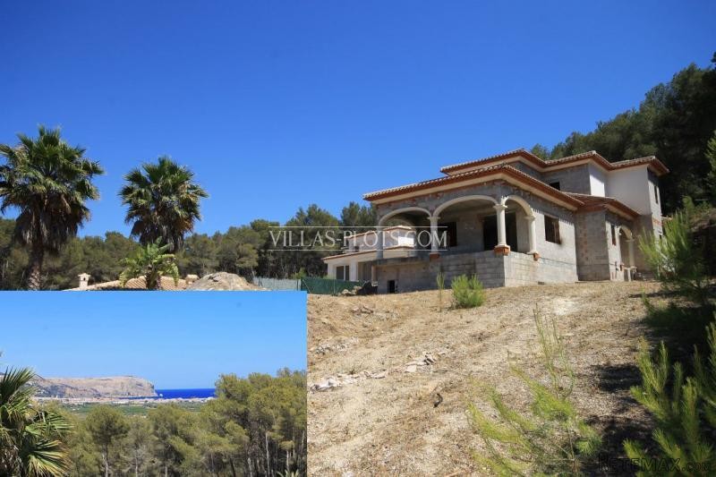 4 Bedroom Villa In Javea
