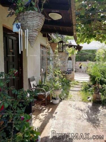Prodaje se kuća 95m2 na velikoj parceli od 2119 m2.. - 3