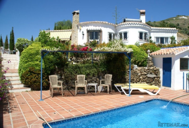 Chalet for Sale in Torrox, Torrox..