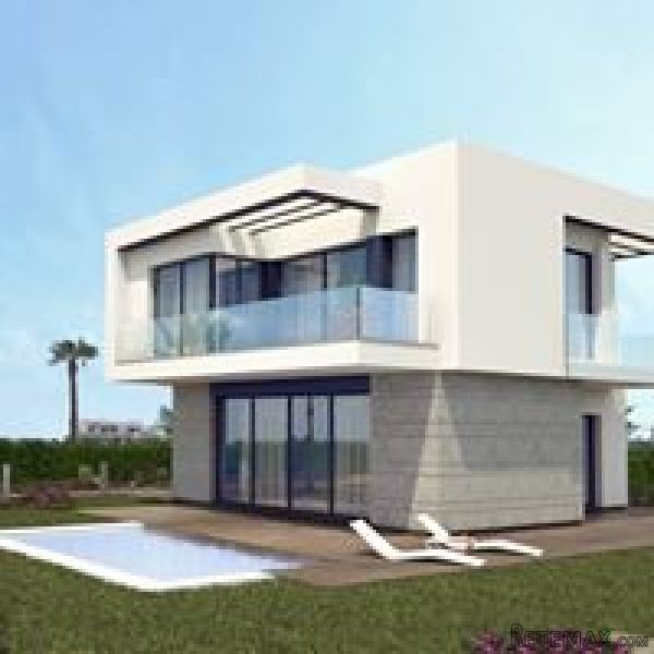 3 Bedrooms - Villa - For Sale