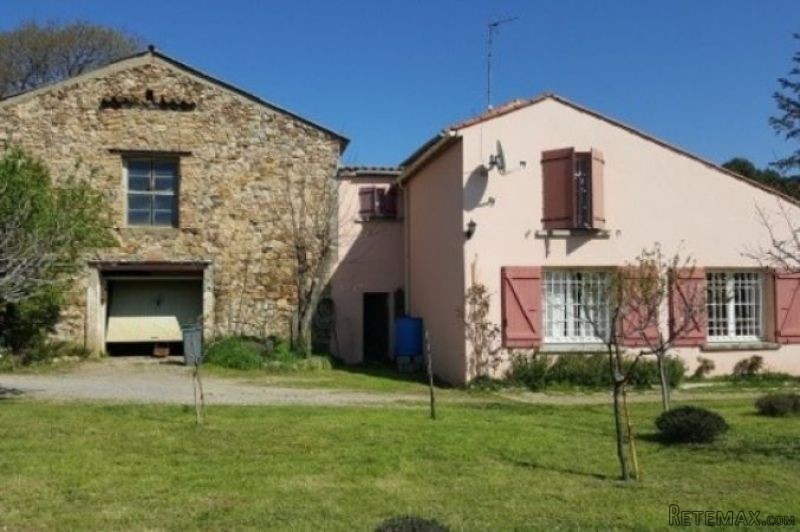 Country House And Stone Barn, 1/3 Acre..