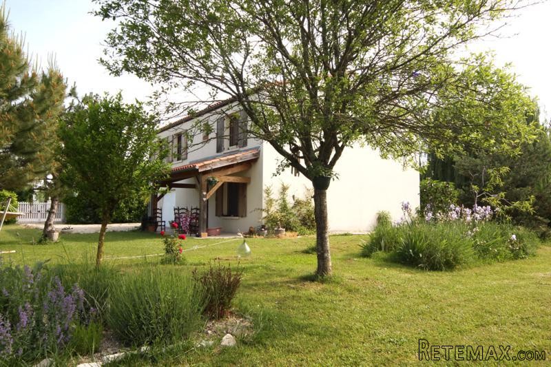 5 Bedroom Family Home