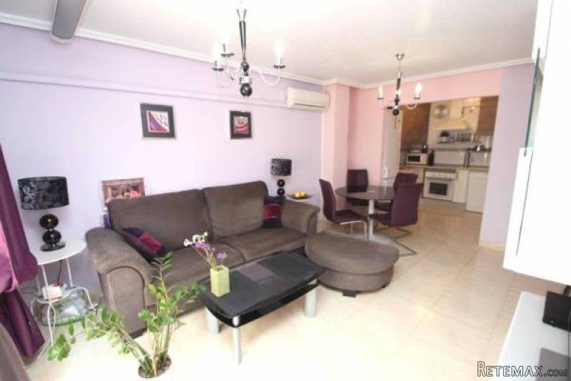 3 Bedroom 2 Bathroom Apartment In.. - 2