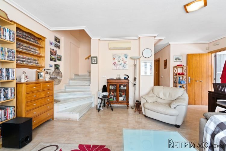 Salón, cocina independiente, 3 dormitorios, 2 baños, t.. - 2