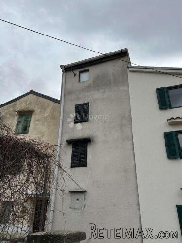 Kuća u nizu , Bašćanska draga